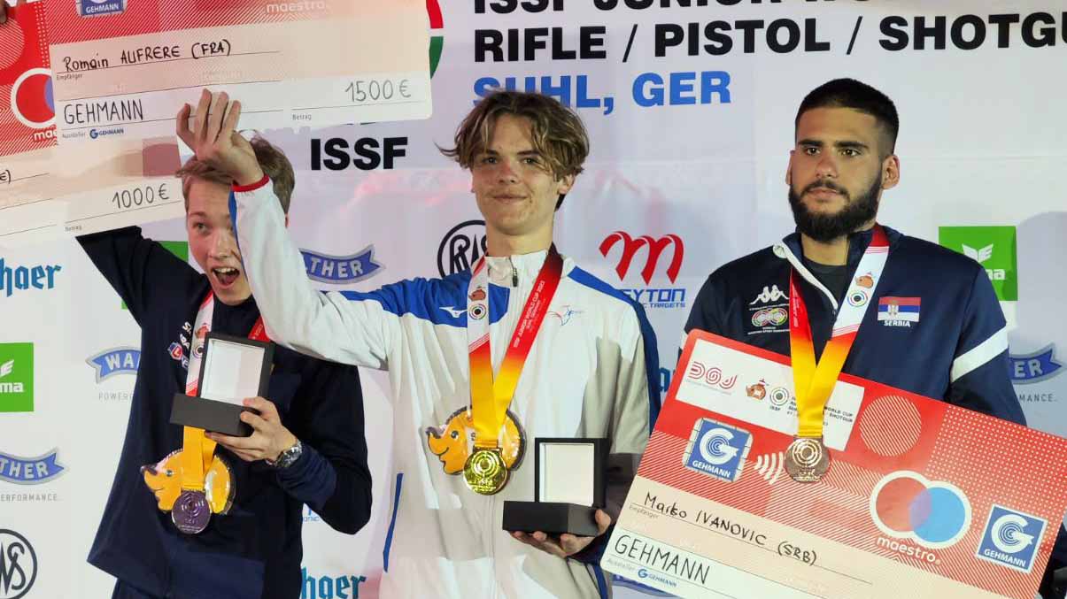 Marko Ivanović izborio bronzu u trostavu na Svetskom juniorskom kupu